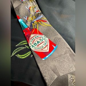 TABASCO VTG Nice Silk tie, no tears or stains.